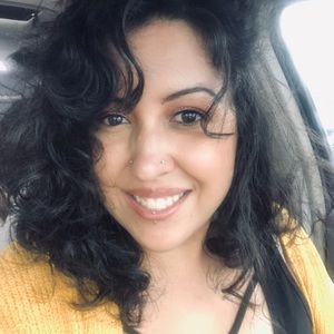 Meet your Posher, Marissa